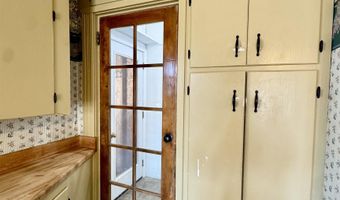 911 Pine St, Atlantic, IA 50022