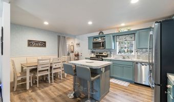 9554 5TH St, Bay City, OR 97107