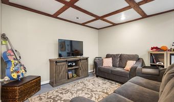 400 Johnson Ln, Bedford, IN 47421