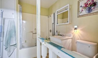 1080 Buena Pl, Carlsbad, CA 92008