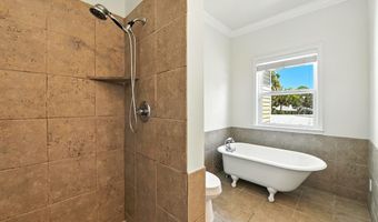 40 Myrtle St, Apalachicola, FL 32320