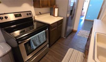 803 8th St SE, Austin, MN 55912