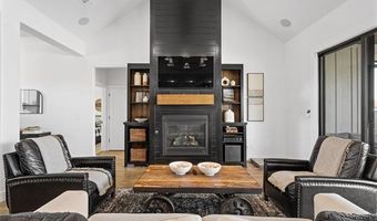 4101 Meadowlark Dr, Ardmore, OK 73401