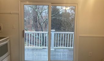 25 King James Ln, Atlantic Highlands, NJ 07716