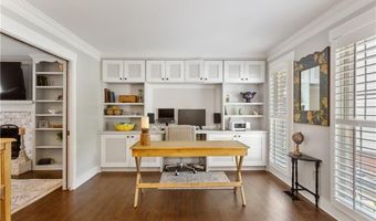 1726 Brookstone Way NW, Acworth, GA 30101