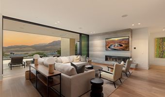 4929 Summit Overlook Dr, Las Vegas, NV 89135