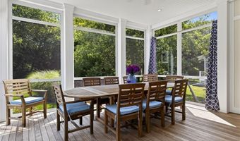 14 Bay View Rd, Charlestown, RI 02813