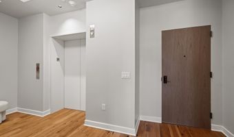 1781 N PIERCE St 501, Arlington, VA 22209