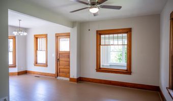 132 S Walker St, Adams, WI 53910