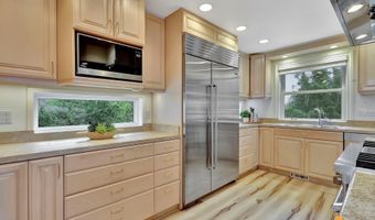 6820 Gunnison Dr, Anchorage, AK 99516