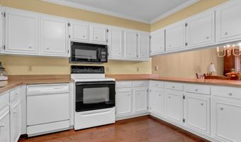 816 Partridge Dr, Albany, GA 31707