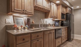 872 Emerald Pines Dr, Arnolds Park, IA 51331