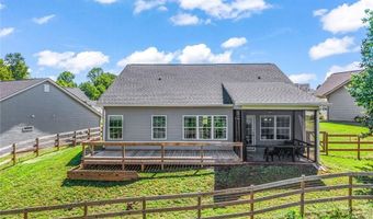 372 Highland Pointe Dr, Alto, GA 30510
