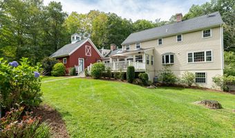 155 Thurton Dr, New Canaan, CT 06840