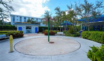 1185 98th St 4, Bay Harbor Islands, FL 33154