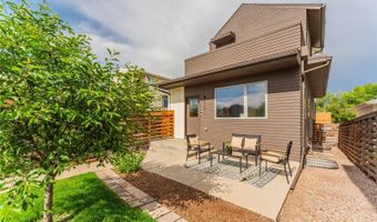 6892 Juniper Ct, Arvada, CO 80007