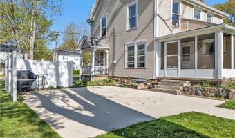 483 N Main St, Amherst, OH 44001