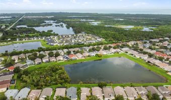5222 CLOVER MIST Dr, Apollo Beach, FL 33572