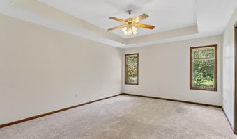 1965 W Cardinal Ln, Aurora, MO 65605