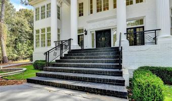 337 Lakeshore Dr, Berkeley Lake, GA 30096