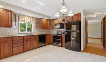 2699 Diamond Hill Rd, Cumberland, RI 02864