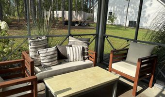 1375 Whitney Dr, Aberdeen, NC 28315