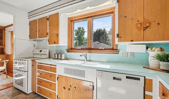 130 Worden Ave, Ann Arbor, MI 48103