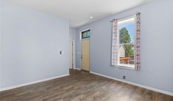 616 E 8th St, Alton, IL 62002