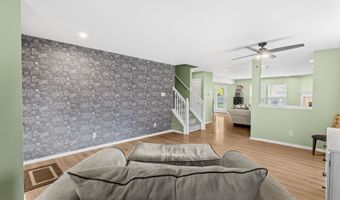 6911 Woodland Heights Dr, Avon, IN 46123