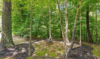 6244 Arnall Ct NW, Acworth, GA 30101