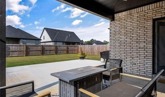 800 Harbison St, Bentonville, AR 72713