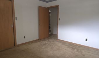 527 Willard St, Berlin, NH 03570