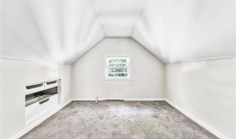 11 Sunset Ave, Coventry, RI 02816