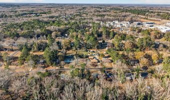 140 Merlin Dr, Athens, GA 30606