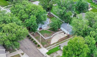 823 N 11th St, Beatrice, NE 68310