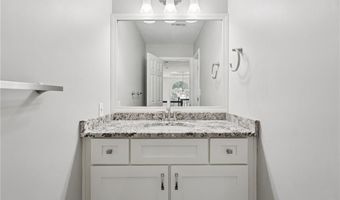 1496 Fallsbrook Ct NW, Acworth, GA 30101