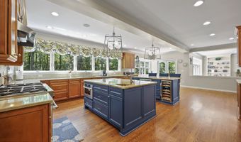 76 Culberson Rd, Basking Ridge, NJ 07920