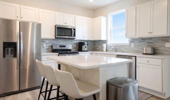 9 Lookout Ave, Barnegat, NJ 08005