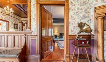 208 S Main St, Abbeville, SC 29620