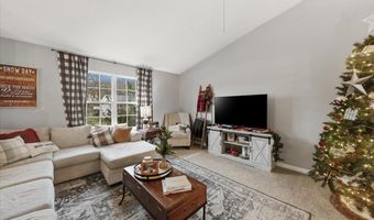 8 N Longwood Ln, Alexandria, KY 41001