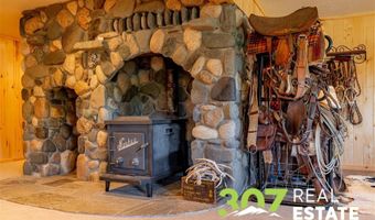 47 Whitney Dr, Cody, WY 82414