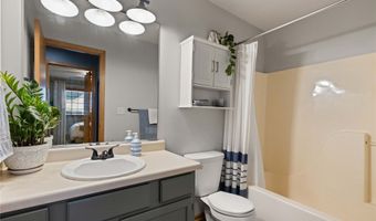1401 SE Delaware Ave 5, Ankeny, IA 50021