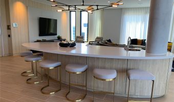 987 Queen St 1303, Honolulu, HI 96814