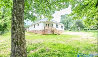 476 NE 2nd St, Arab, AL 35016