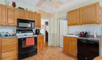 64 Chestnut Ave, Cranston, RI 02920