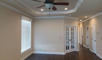 1945 PINER Rd 66, Santa Rosa, CA 95403