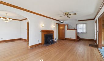 418 SE Grant St, Ankeny, IA 50021