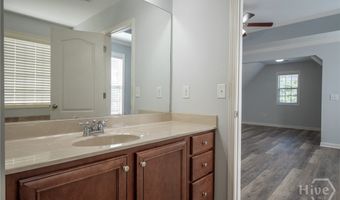 168 Putters Dr, Athens, GA 30607