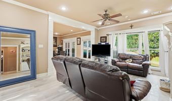 7426 Peach Blossom Dr, Benton, AR 72019