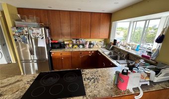 1564 Ulupuni St, Kailua, HI 96734